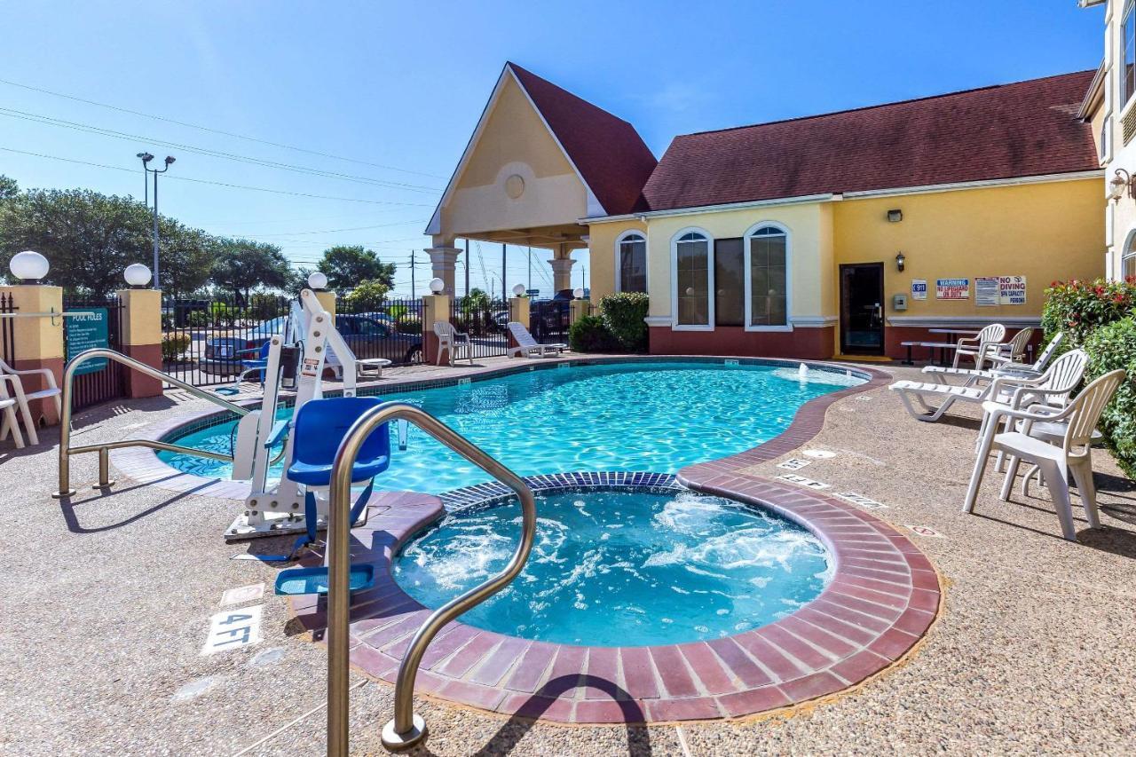 Quality Suites North Houston - Spring Westfield Exteriér fotografie